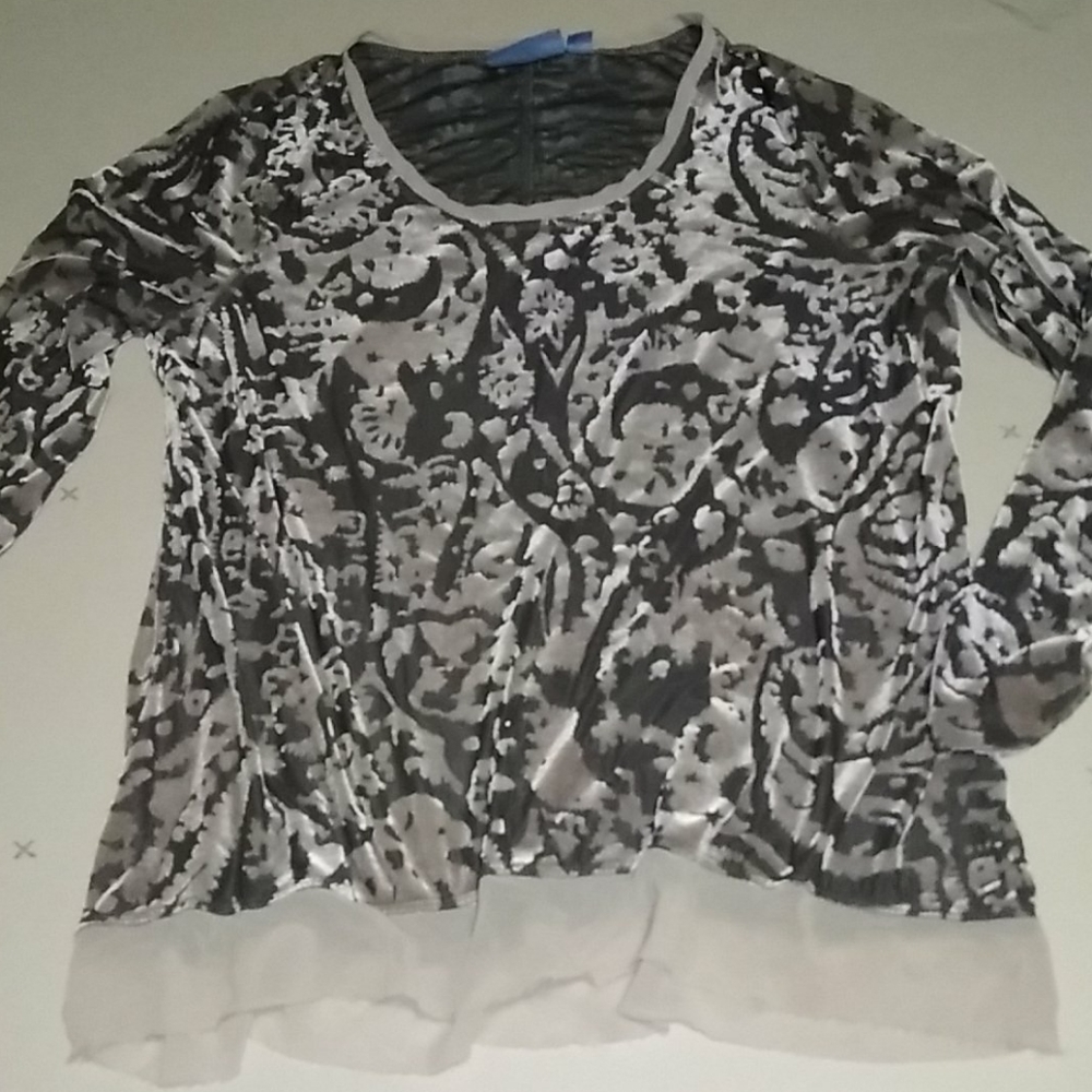 Long sleeve shirt